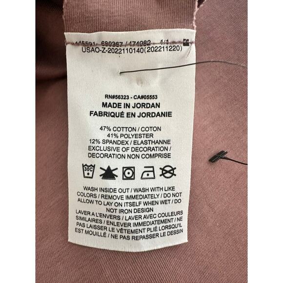 Nike - Tight Fit High Rise Full Length Flare Leggings - Picture 3 of 7